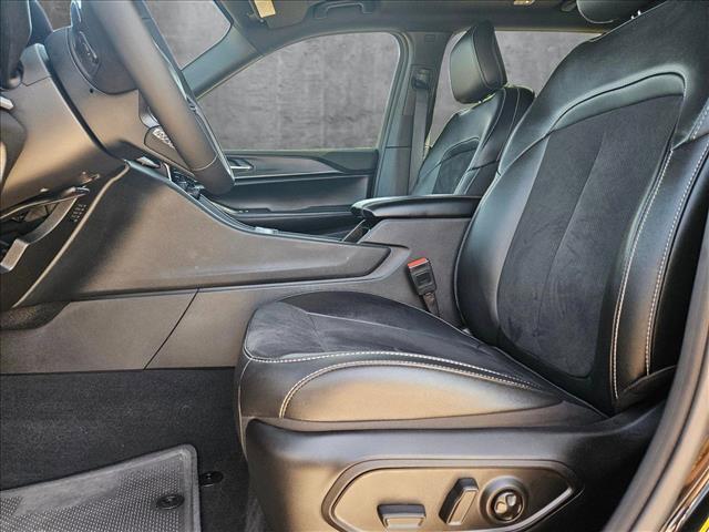 used 2024 Jeep Grand Cherokee L car, priced at $38,995