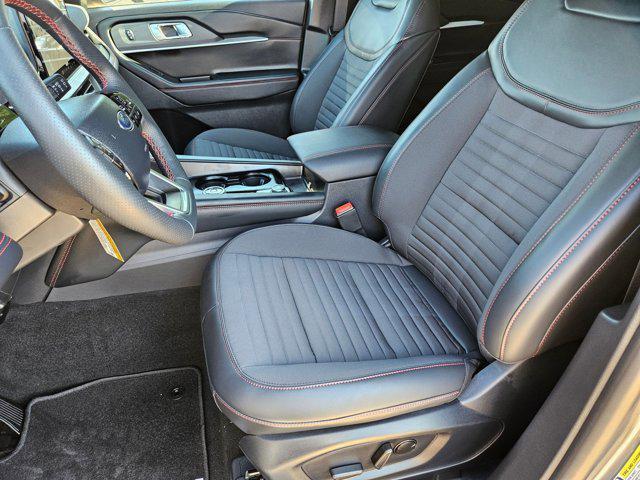 new 2025 Ford Explorer car, priced at $42,707