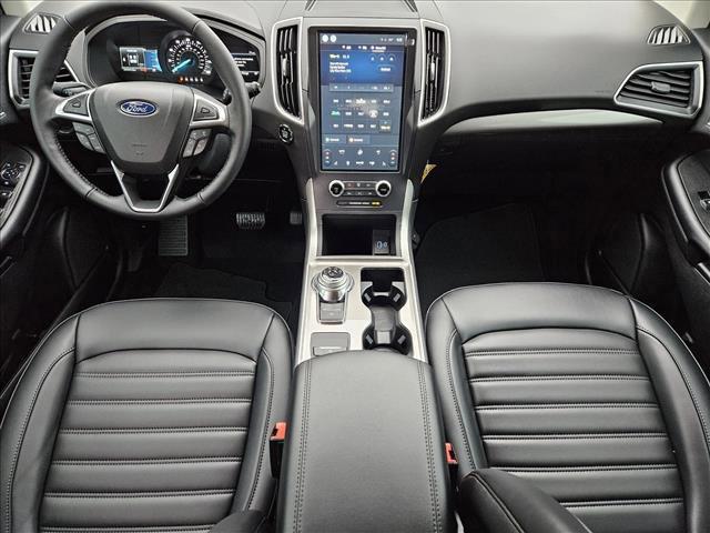 new 2024 Ford Edge car, priced at $33,999