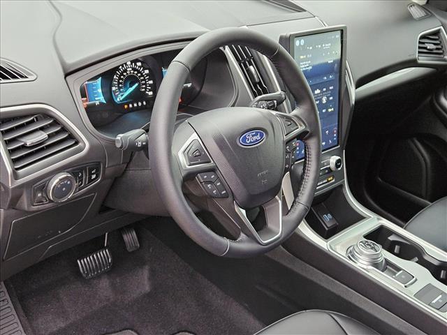 new 2024 Ford Edge car, priced at $35,675