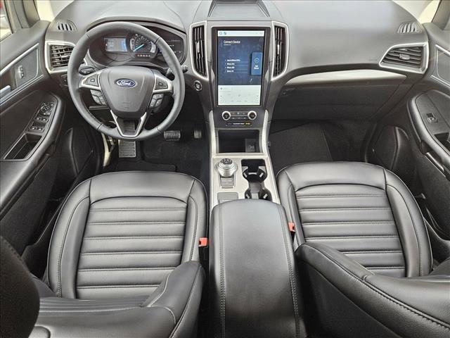 new 2024 Ford Edge car, priced at $35,985