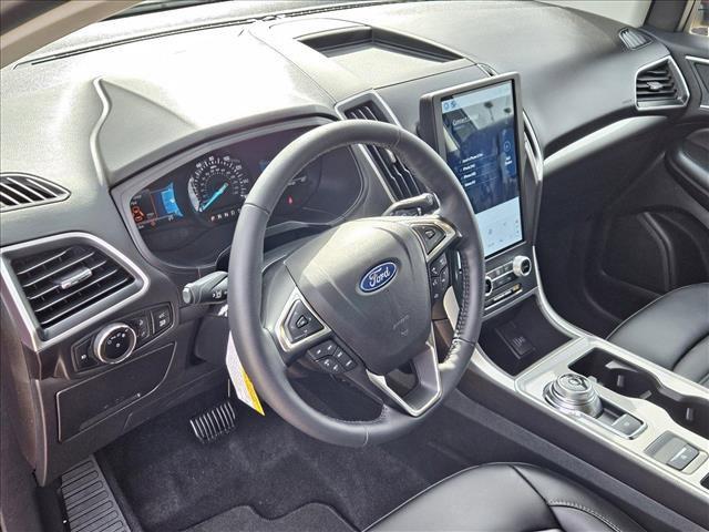 new 2024 Ford Edge car, priced at $35,985