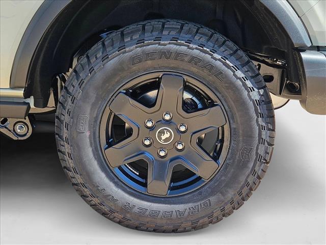 new 2025 Ford Bronco car, priced at $45,995