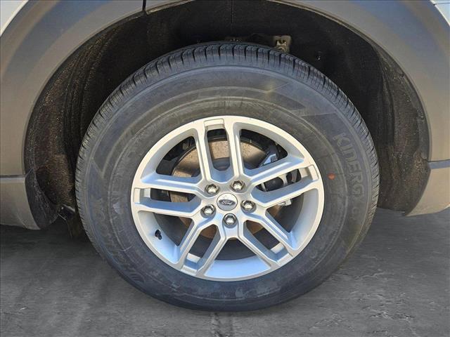 new 2025 Ford Explorer car, priced at $38,450