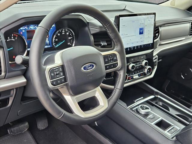 new 2024 Ford Expedition car, priced at $59,985