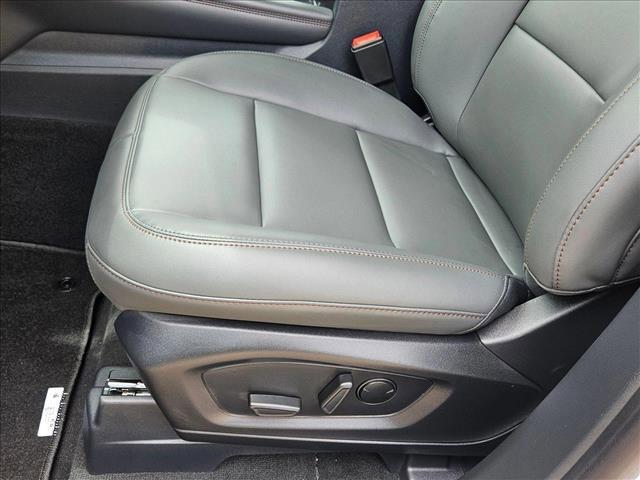 new 2025 Ford Explorer car, priced at $42,676