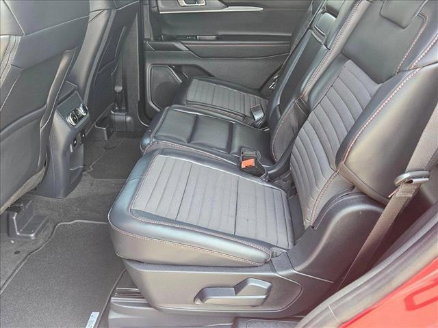 new 2025 Ford Explorer car, priced at $43,759