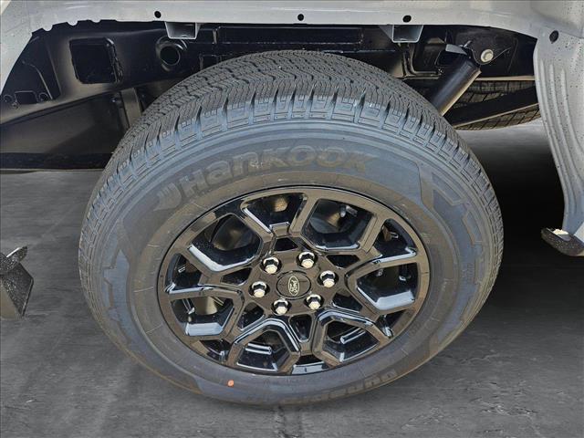 new 2025 Ford F-150 car, priced at $46,570