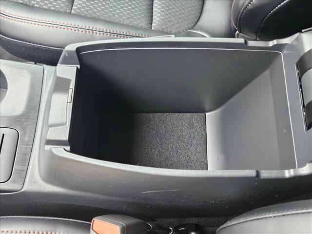 new 2025 Ford Escape car, priced at $26,995