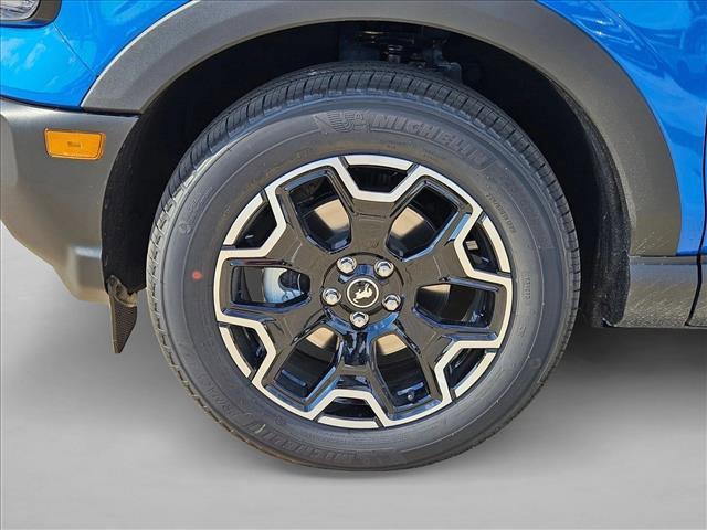 new 2025 Ford Bronco Sport car, priced at $33,995