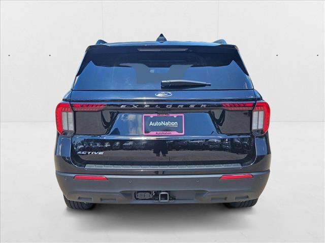 new 2025 Ford Explorer car, priced at $35,995