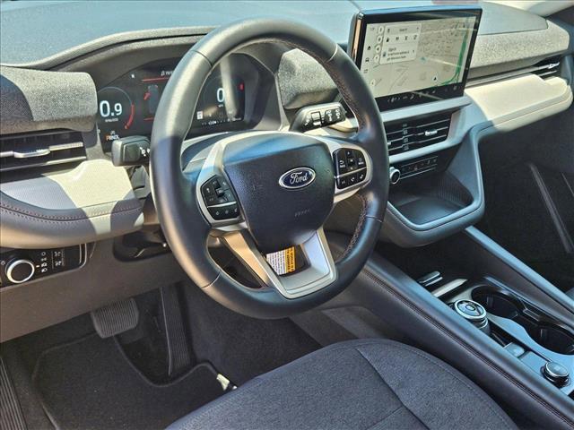 new 2025 Ford Explorer car, priced at $38,903