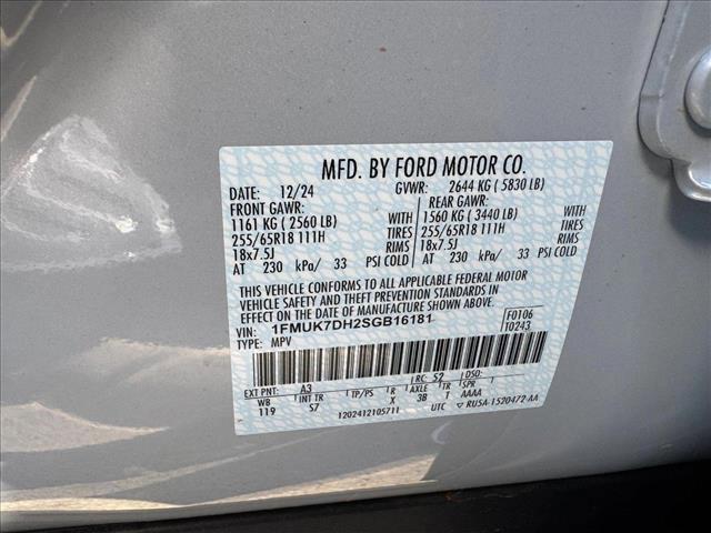 new 2025 Ford Explorer car, priced at $39,995