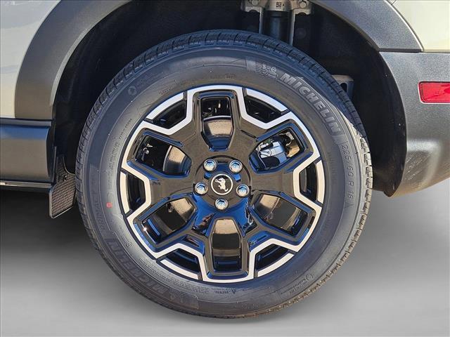 new 2025 Ford Bronco Sport car, priced at $37,001