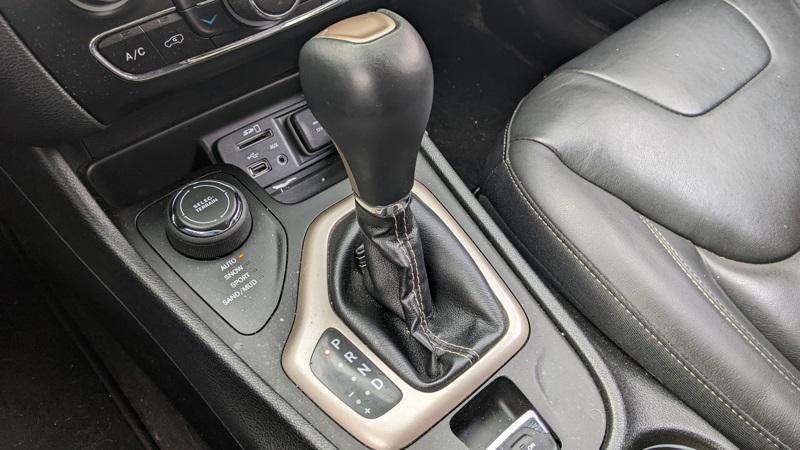 used 2018 Jeep Cherokee car, priced at $17,500