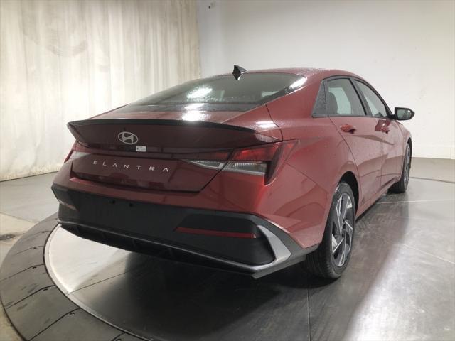 new 2025 Hyundai Elantra car, priced at $23,581