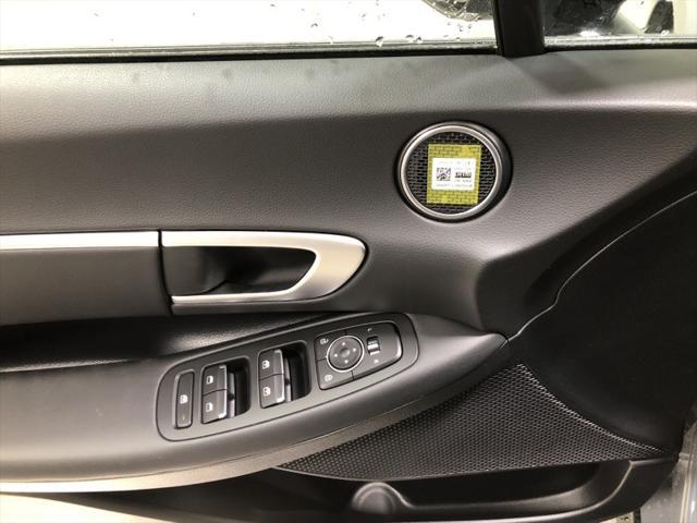 new 2025 Hyundai Sonata Hybrid car, priced at $30,827