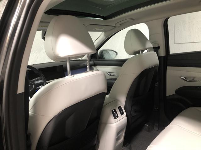 new 2025 Hyundai TUCSON Hybrid car, priced at $36,333