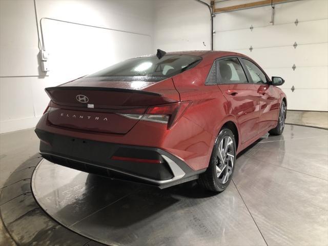 new 2025 Hyundai Elantra car, priced at $22,996