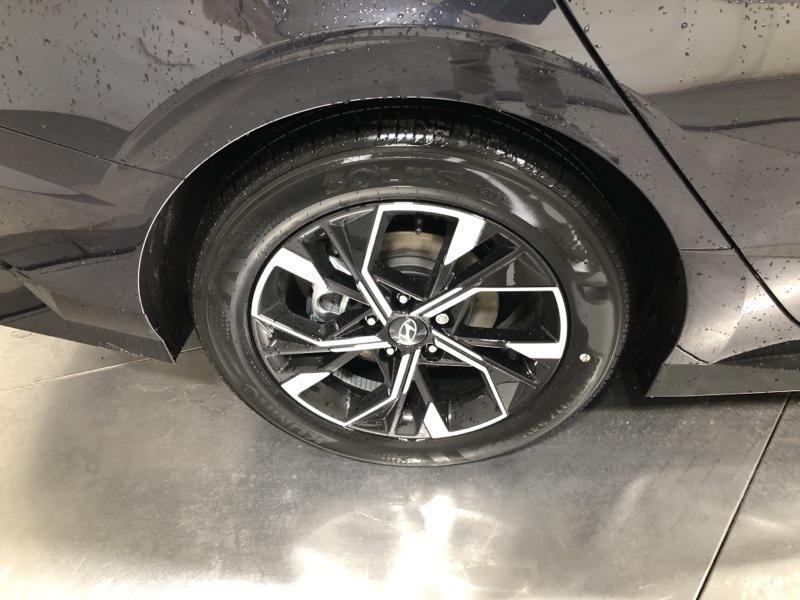 new 2025 Hyundai Sonata car, priced at $27,985