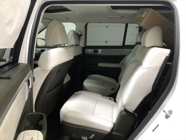 new 2025 Hyundai Santa Fe car, priced at $45,301