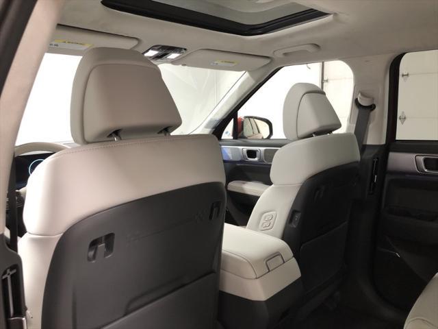 new 2025 Hyundai SANTA FE HEV car, priced at $46,930