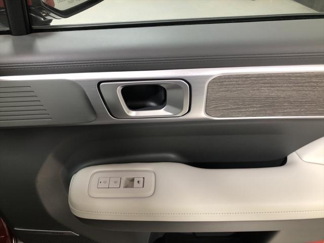 new 2025 Hyundai SANTA FE HEV car, priced at $46,930