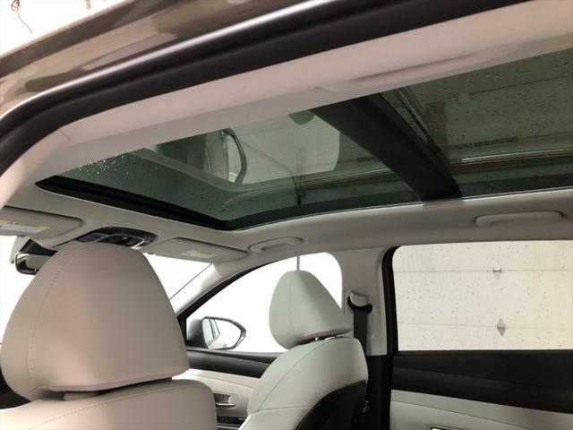new 2025 Hyundai TUCSON Hybrid car, priced at $36,521