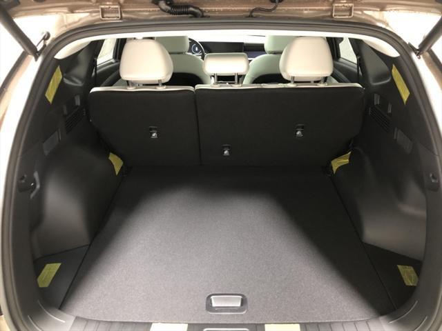 new 2025 Hyundai TUCSON Hybrid car, priced at $36,521