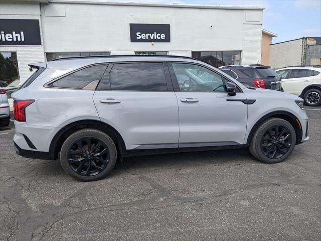 used 2022 Kia Sorento car, priced at $30,000