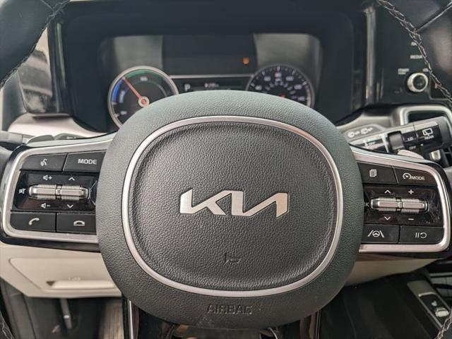 used 2022 Kia Sorento Hybrid car, priced at $27,400