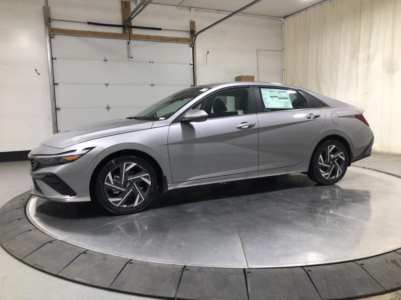 new 2025 Hyundai Elantra car, priced at $25,546