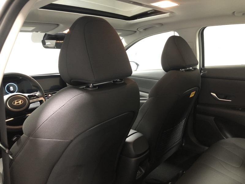 new 2025 Hyundai Elantra car, priced at $25,546
