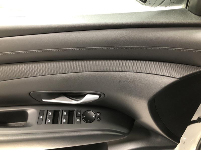new 2026 Hyundai Tucson car, priced at $33,318