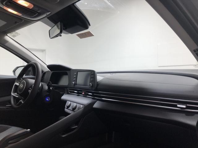 new 2025 Hyundai Elantra car, priced at $22,218