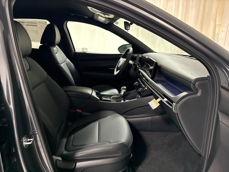 new 2025 Hyundai Tucson car, priced at $32,732