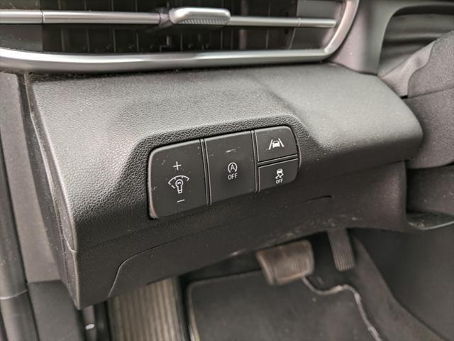 used 2021 Hyundai Elantra car, priced at $15,786
