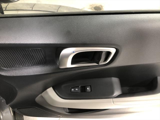 new 2025 Hyundai Venue car, priced at $22,964