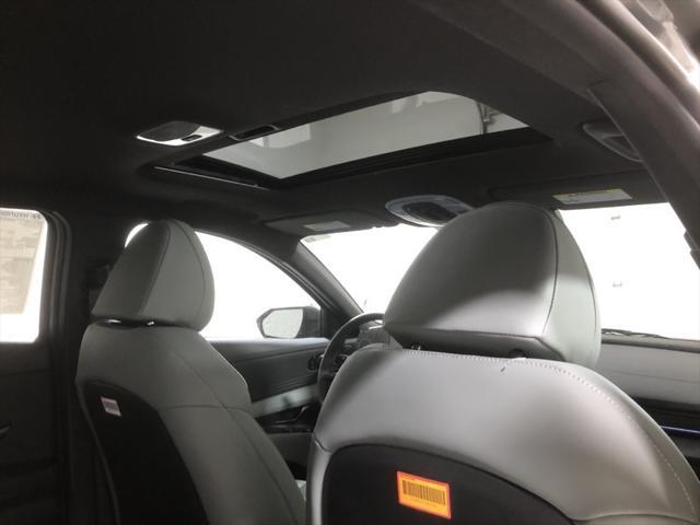new 2025 Hyundai Elantra car, priced at $29,835