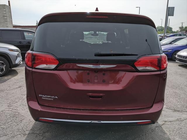 used 2020 Chrysler Pacifica car, priced at $16,700