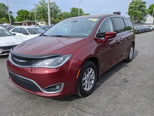 used 2020 Chrysler Pacifica car, priced at $16,700
