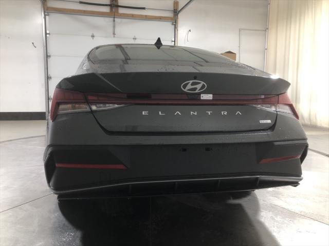 new 2025 Hyundai ELANTRA HEV car, priced at $25,667