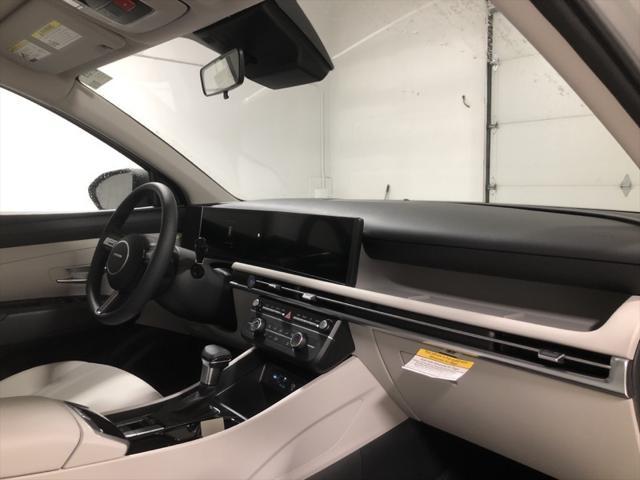 new 2025 Hyundai Tucson car, priced at $29,614