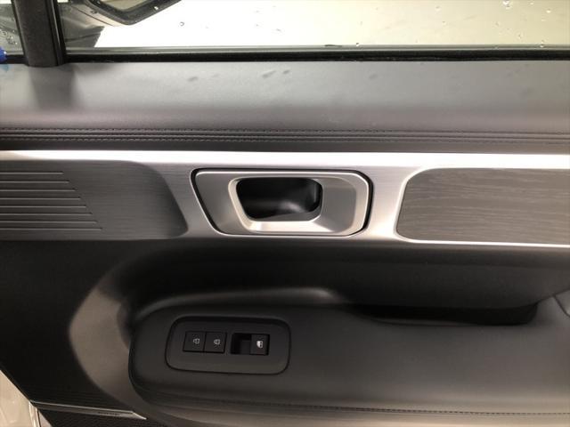 new 2025 Hyundai Santa Fe car, priced at $41,998
