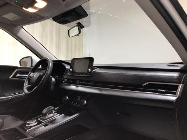 used 2022 Mitsubishi Outlander car