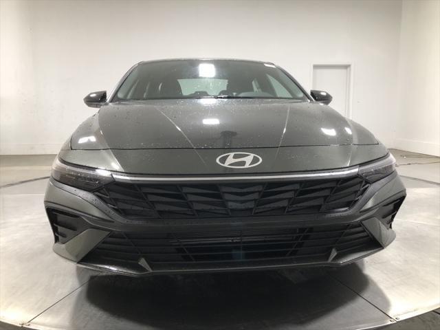 new 2025 Hyundai Elantra car, priced at $23,089