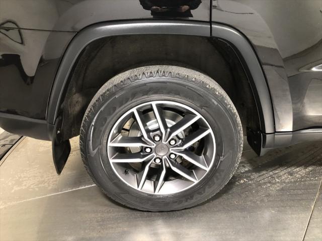 used 2019 Jeep Grand Cherokee car, priced at $14,100