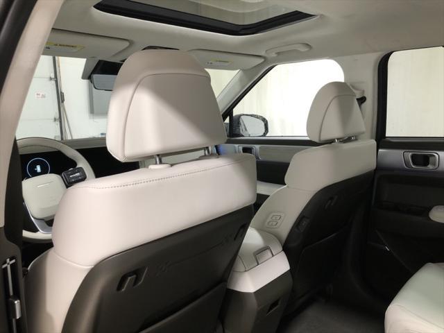 new 2025 Hyundai SANTA FE HEV car, priced at $47,235