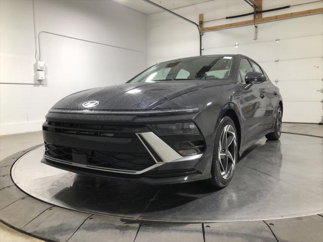 new 2025 Hyundai Sonata car, priced at $30,598