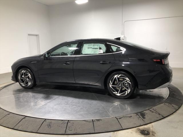 new 2025 Hyundai Sonata car, priced at $30,598